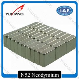 Verzinken Sie überzogene leistungsfähige Neodym-Magneten, kleine Dichte der Neodym-Magnet-7.5g/cm3